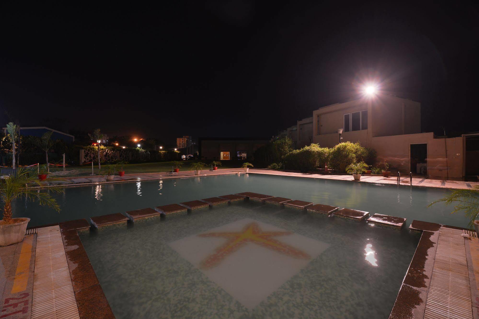 ฟอร์จูน โฮเต็ล พาร์ค ออเรนจ์ สิธาวาลี Hotel Bhiwadi ภายนอก รูปภาพ
